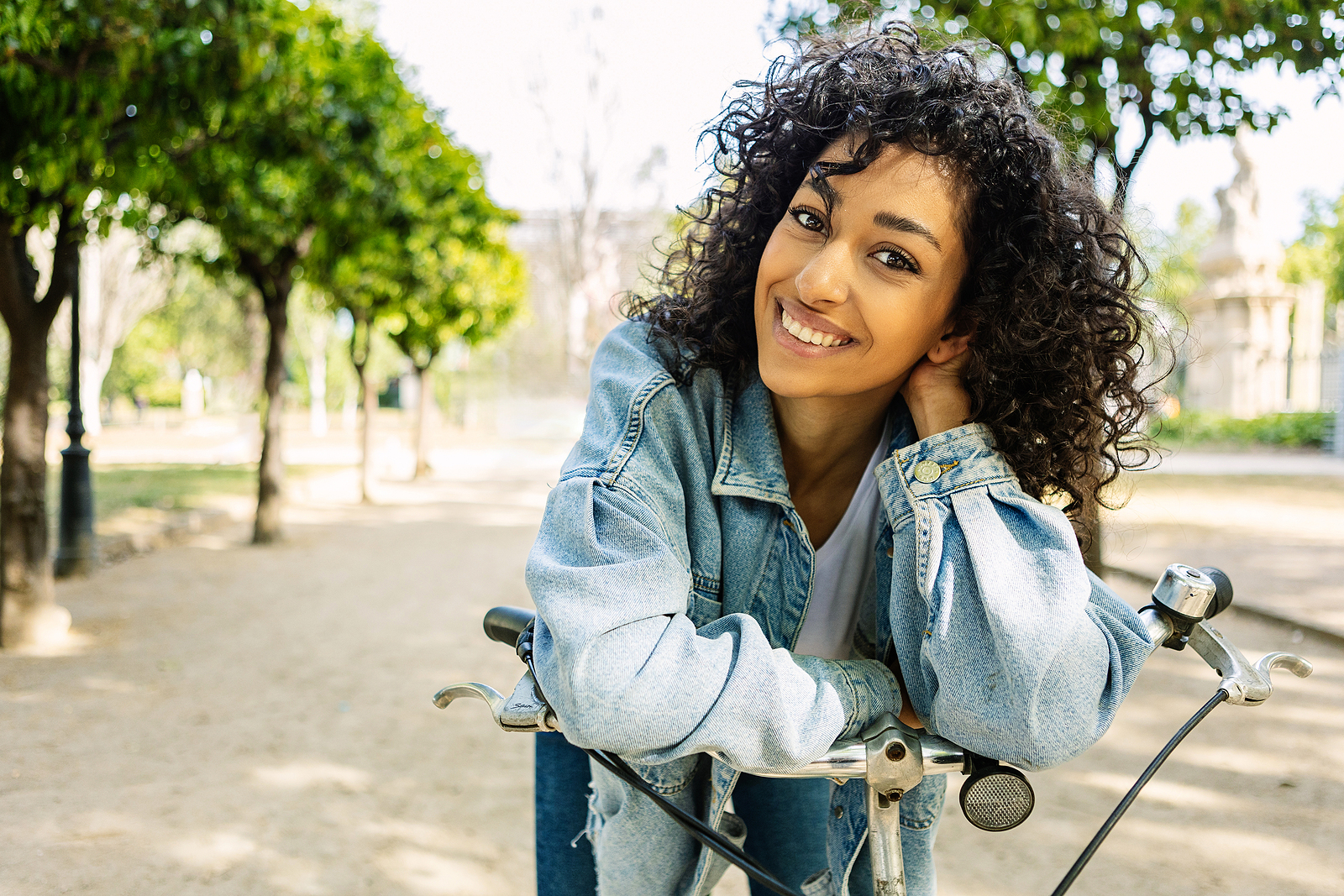 Is Dental Implant Surgery Right for You? Find Out Who Qualifies